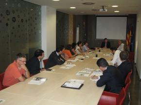El grupo de financiaci�n revisando sus propuestas para el DPECV 2012